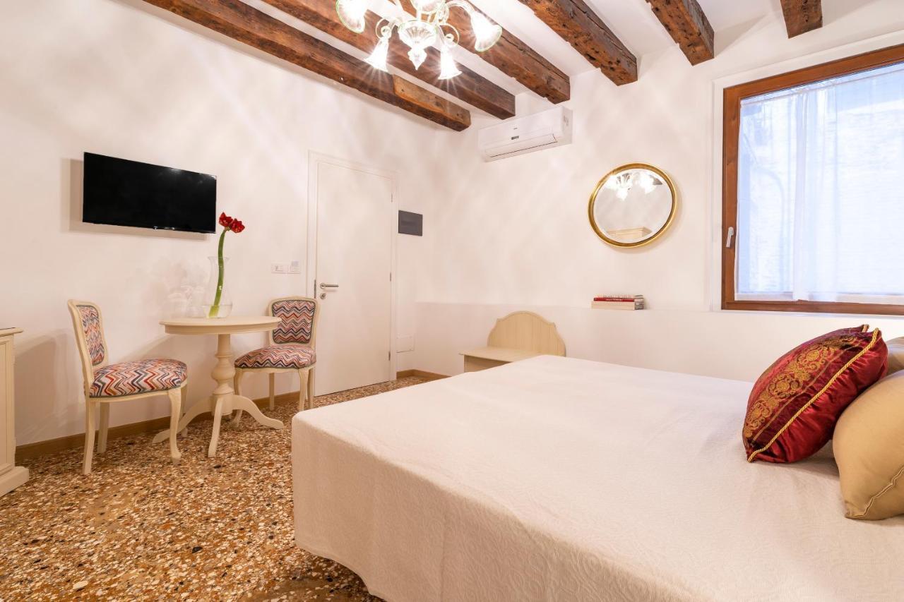 Residenza San Silvestro Veneza Exterior foto